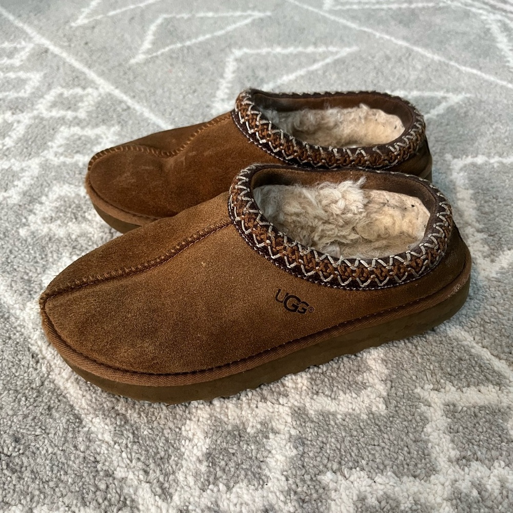 Ugg Slippers